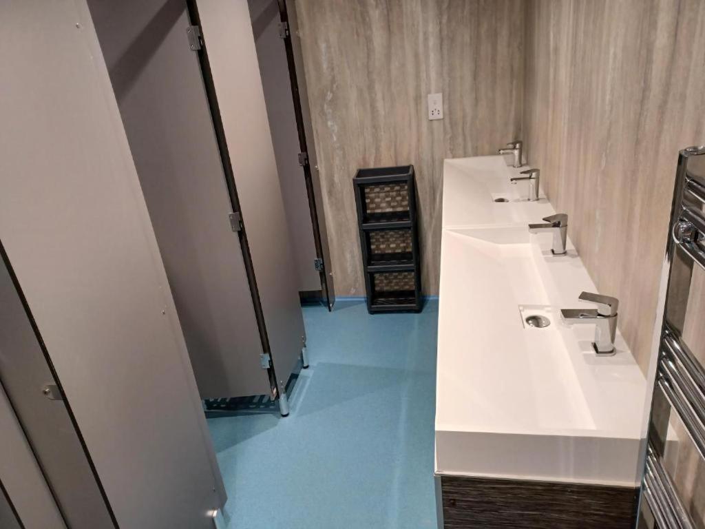 Voyage Hostel - Ensuite Family Rooms With Shared Kitchen Douglas Værelse billede
