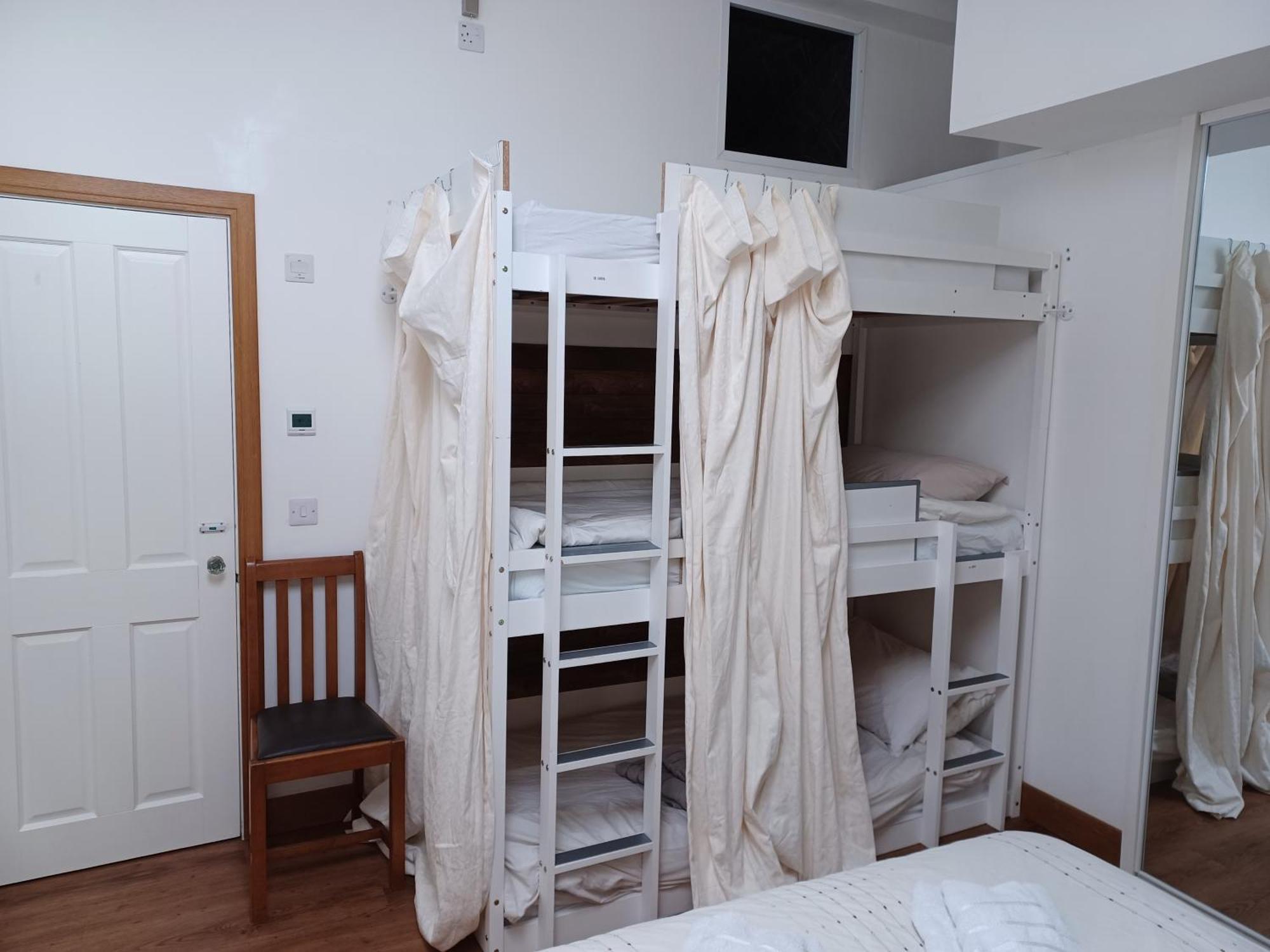 Voyage Hostel - Ensuite Family Rooms With Shared Kitchen Douglas Værelse billede